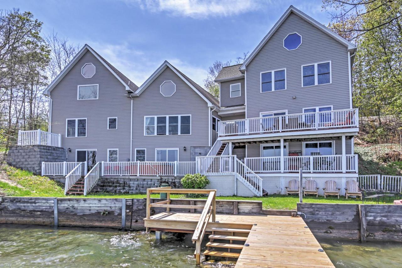 Waterfront Seneca Lake House Fire Pit And Boat Dock Женева Екстериор снимка