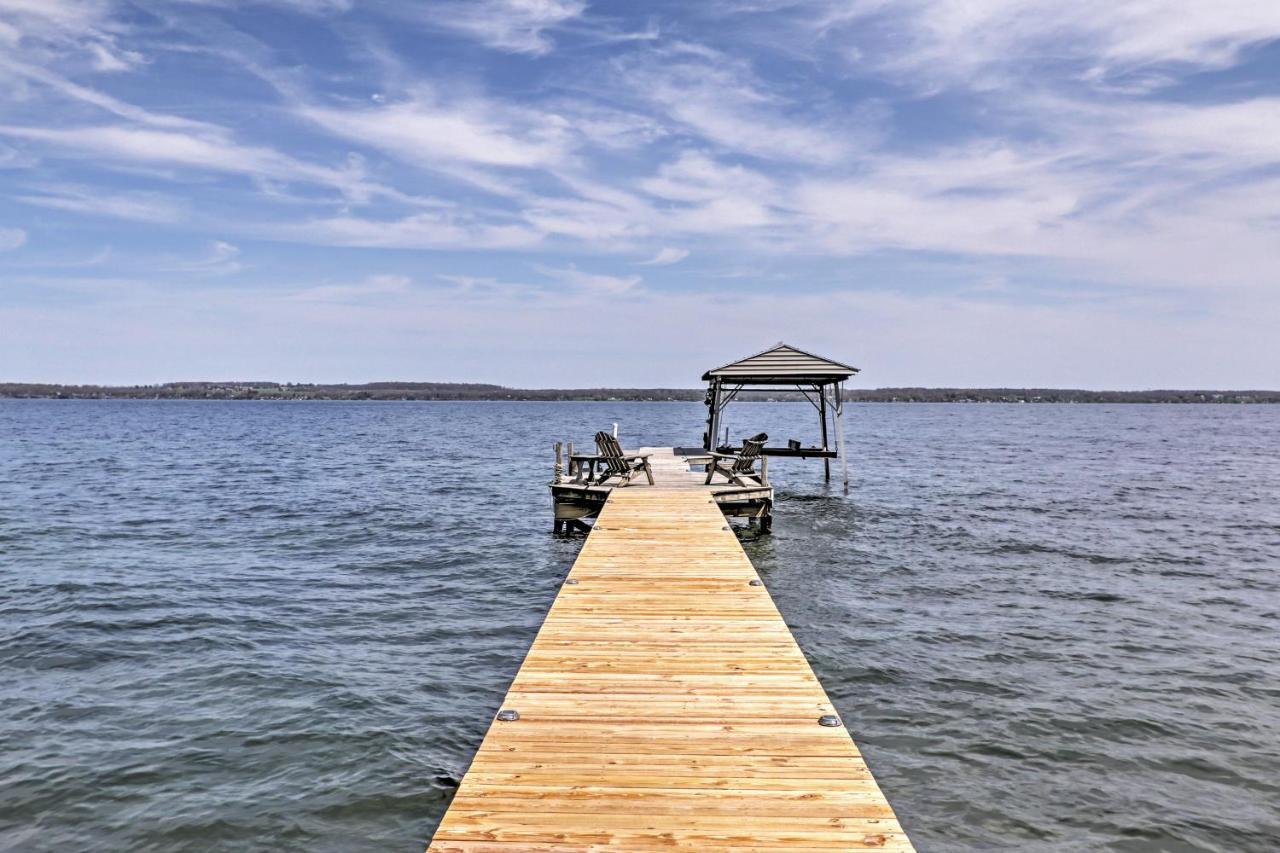Waterfront Seneca Lake House Fire Pit And Boat Dock Женева Екстериор снимка